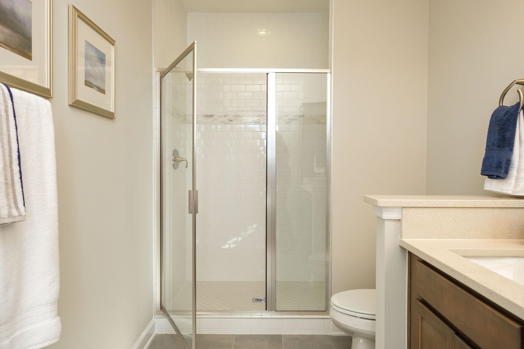 3288 CHARLESTON BLVD Unit: 17D