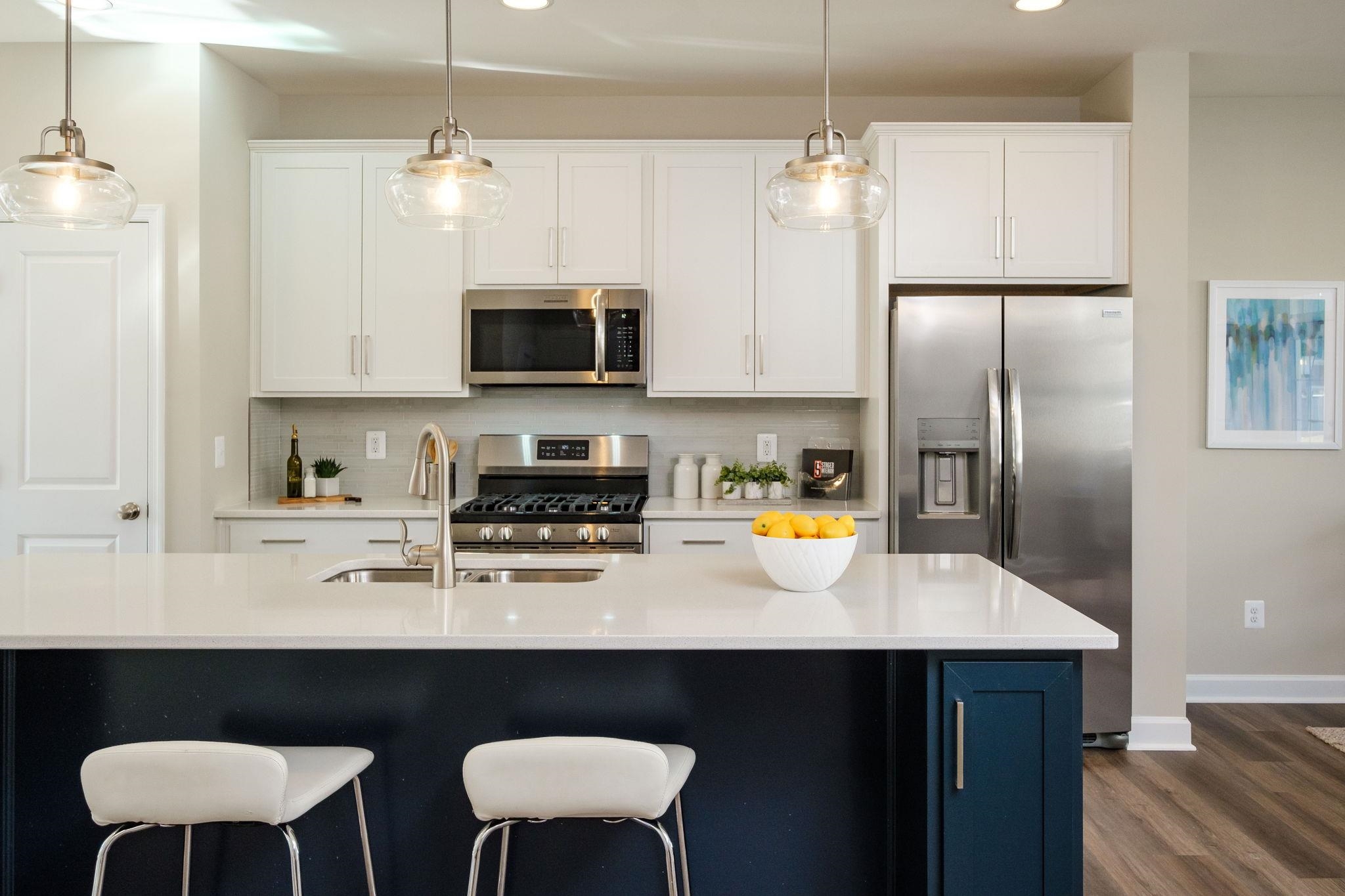 3288 CHARLESTON BLVD Unit: 17D