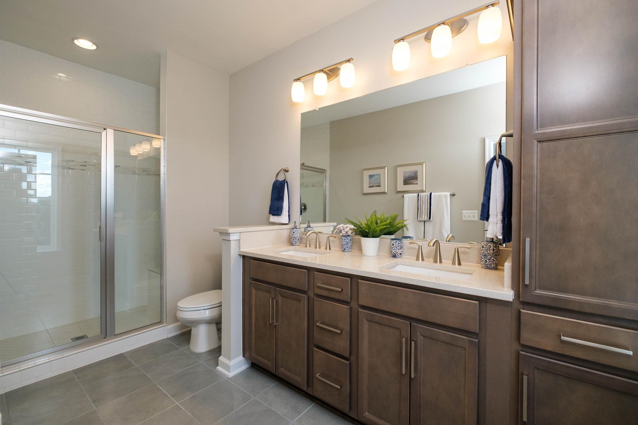 3288 CHARLESTON BLVD Unit: 17D