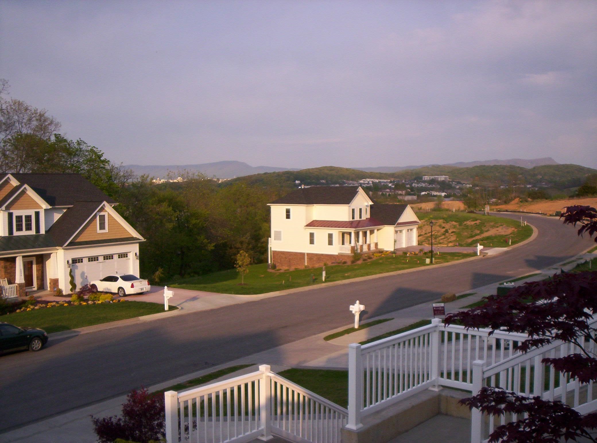 2076 WILLOW HILL DR Unit: 75