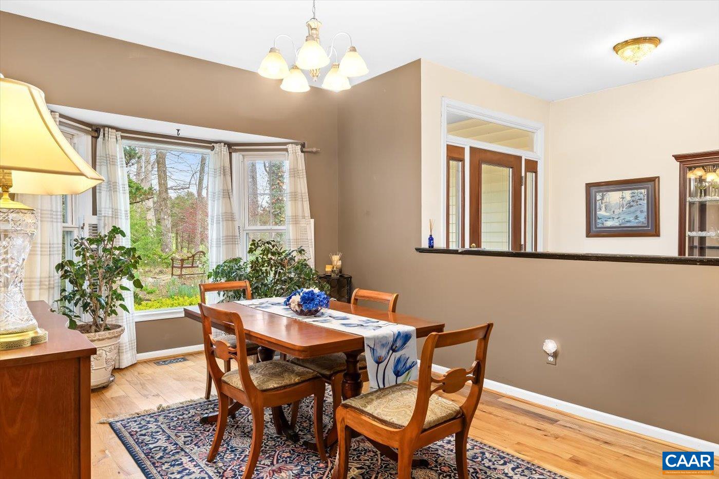 553 HIDDEN VALLEYS RD