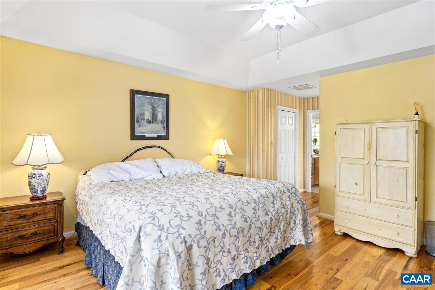 553 HIDDEN VALLEYS RD