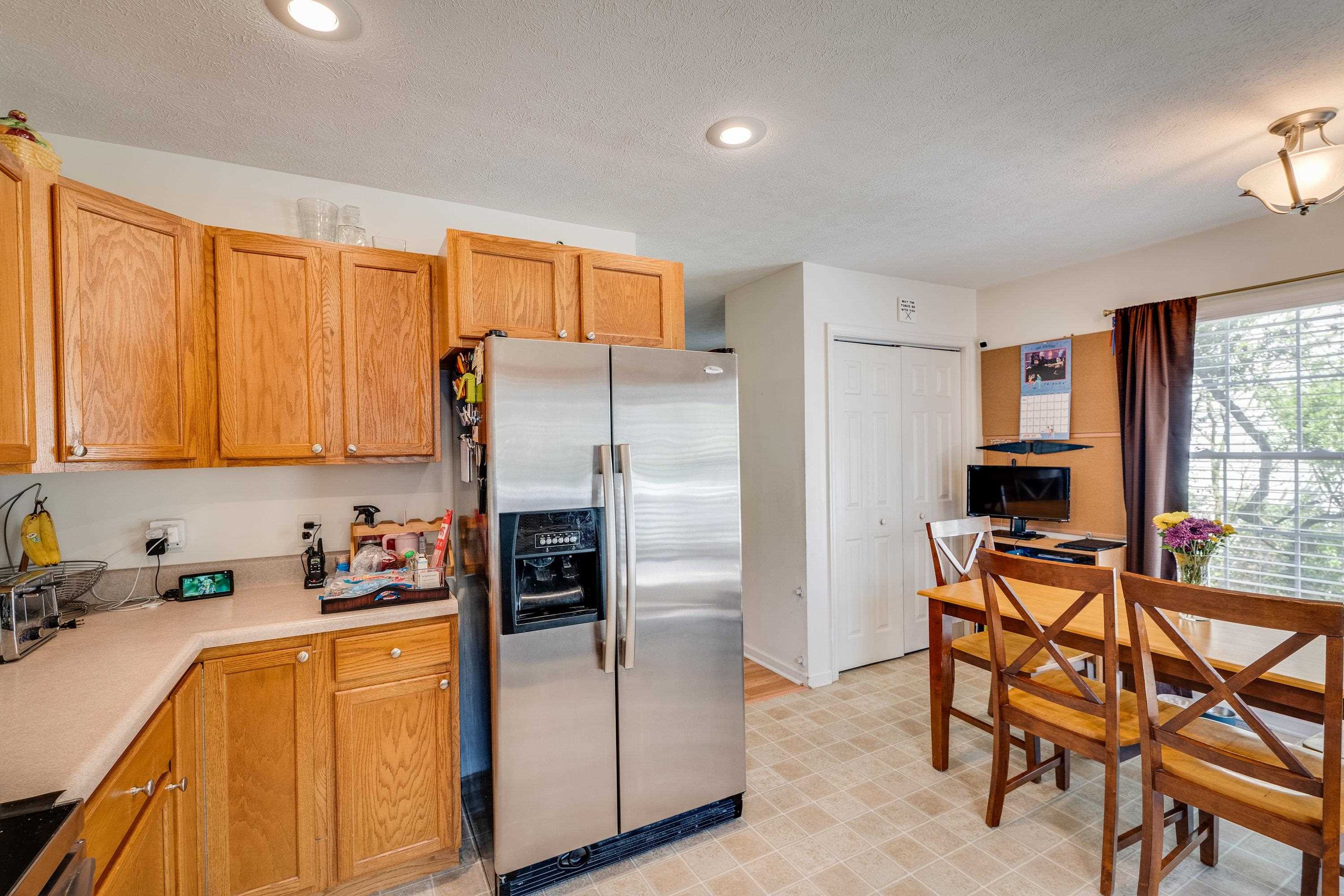 479 POINTE DR