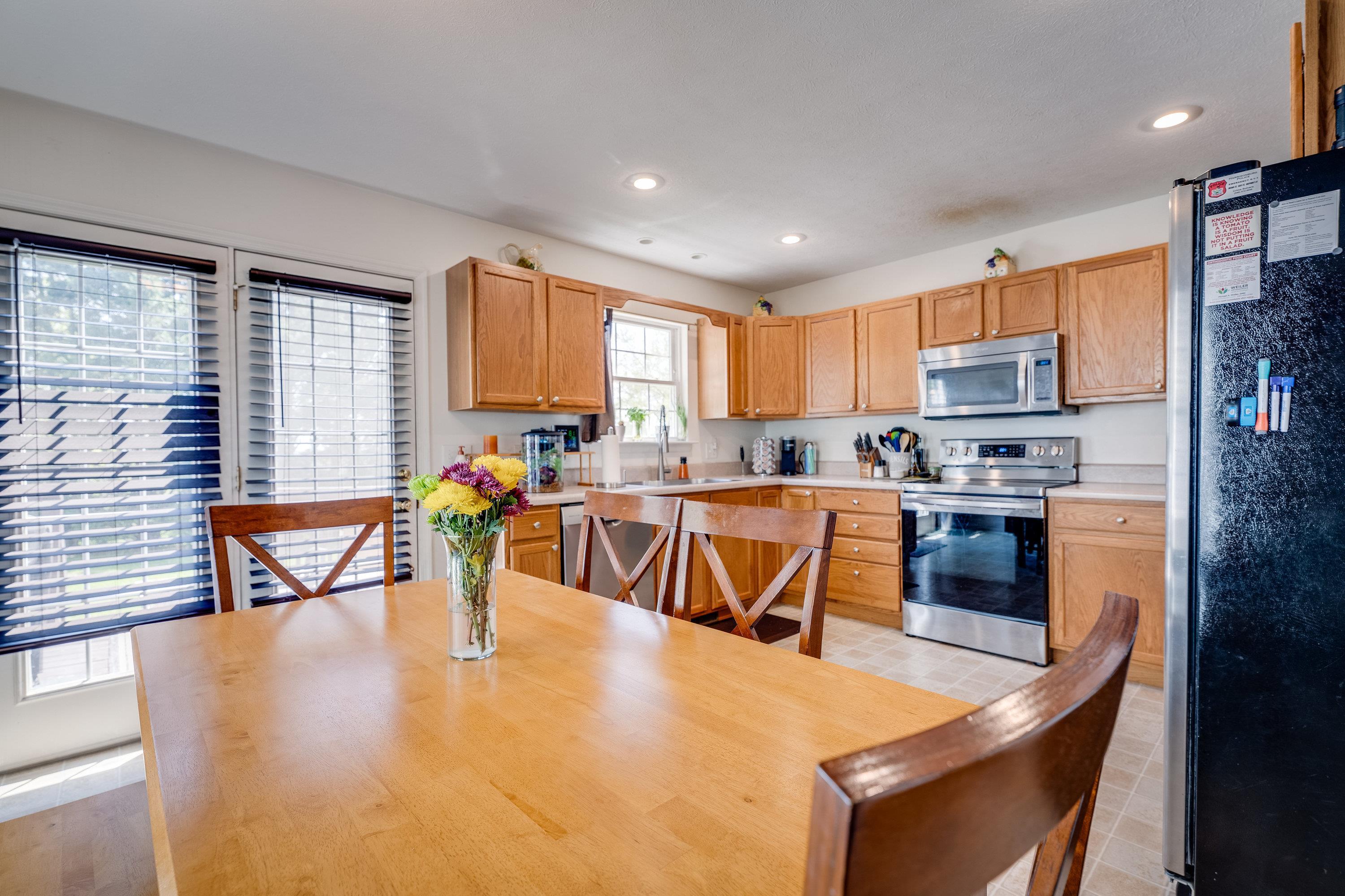 479 POINTE DR