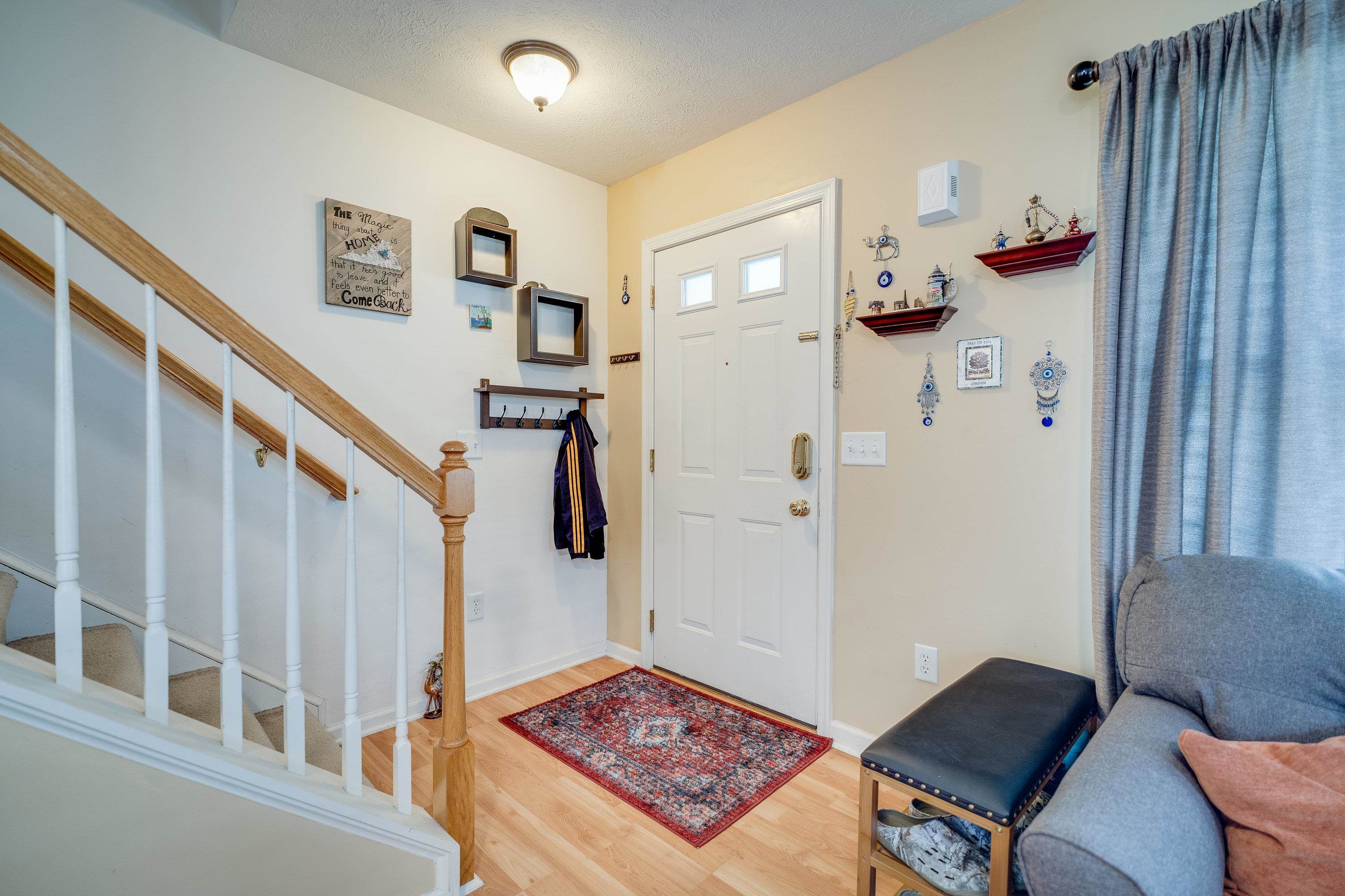 479 POINTE DR