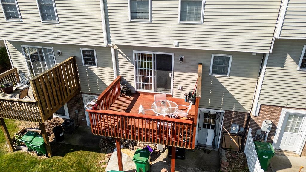 3053 TAYLOR SPRING LN