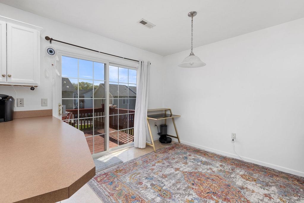 3053 TAYLOR SPRING LN