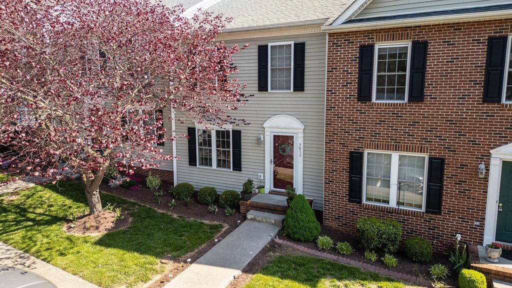 3053 TAYLOR SPRING LN