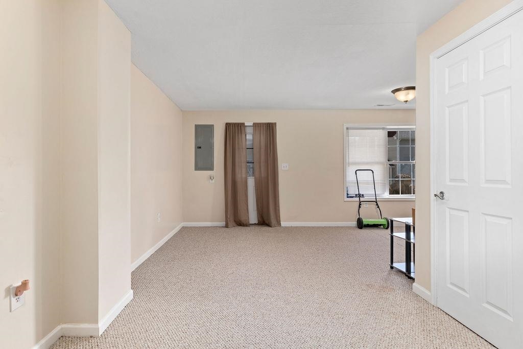 3053 TAYLOR SPRING LN