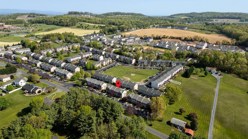 3053 TAYLOR SPRING LN