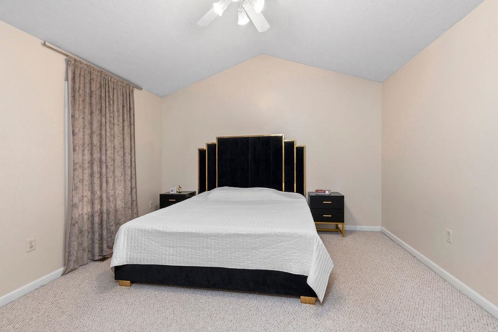 3053 TAYLOR SPRING LN