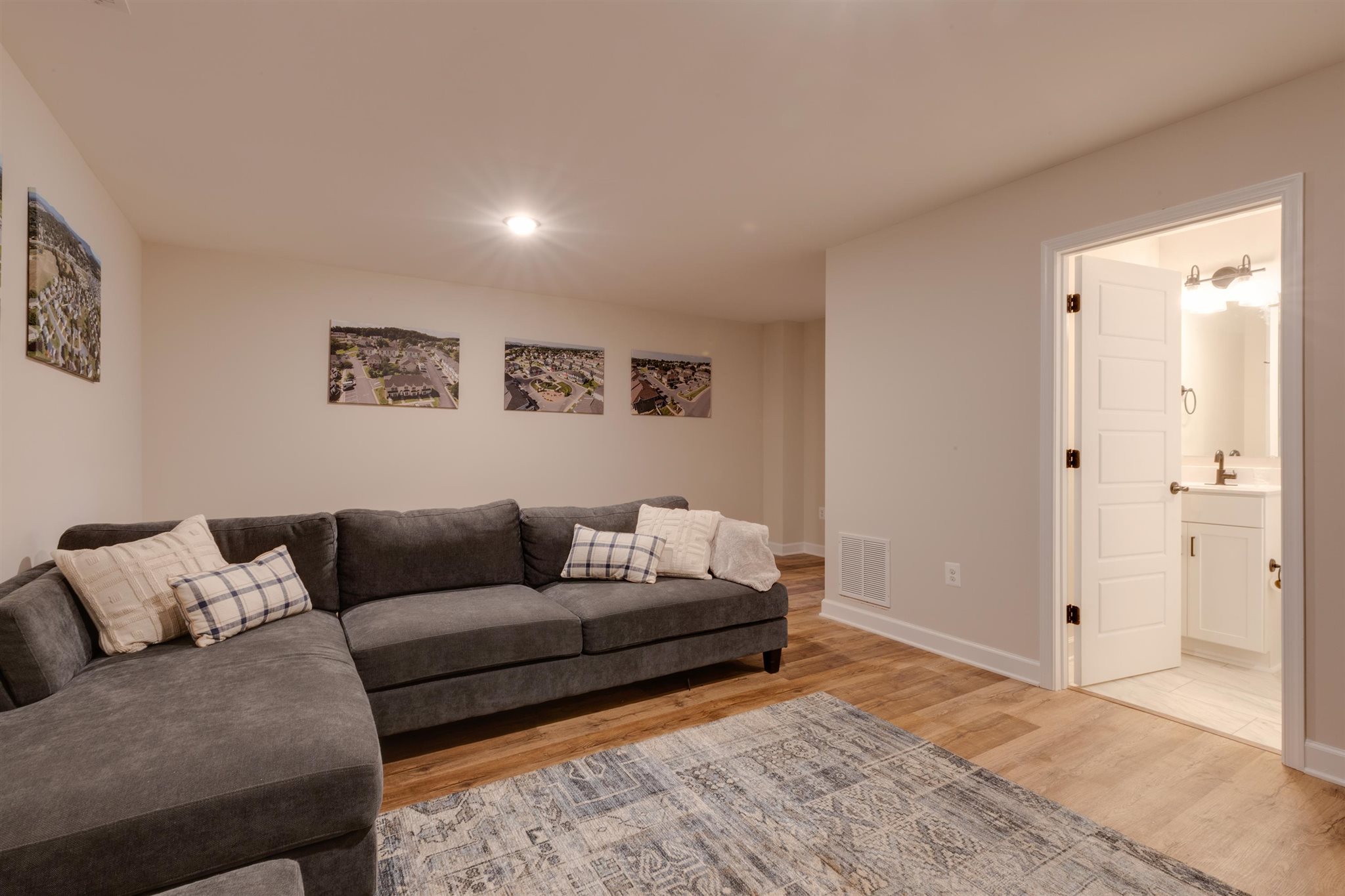 1369 APPALOOSA CT