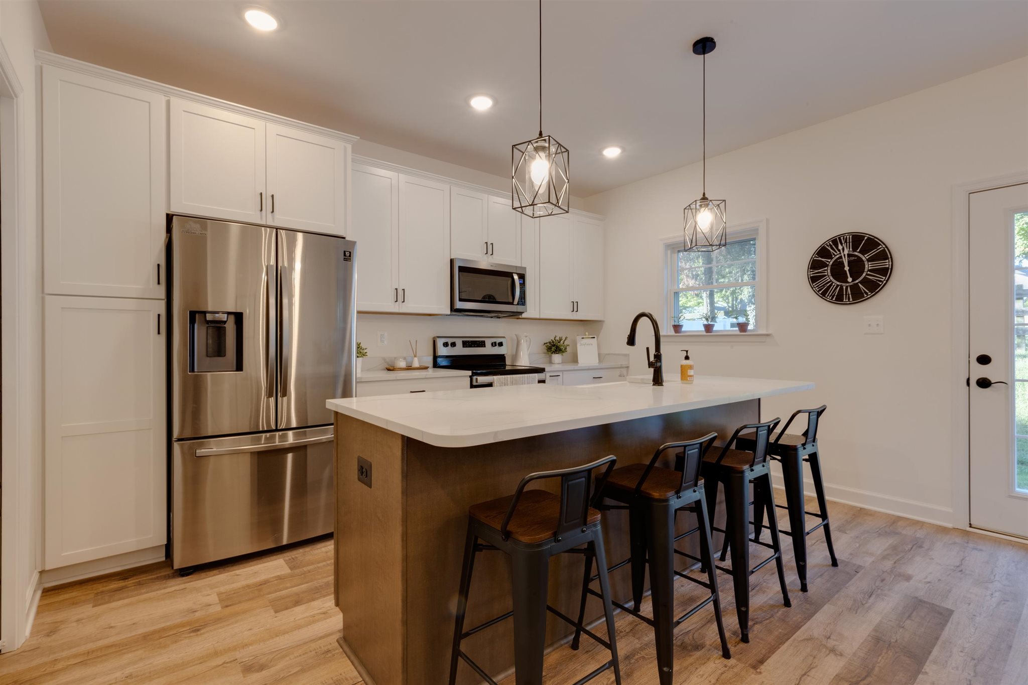 1369 APPALOOSA CT