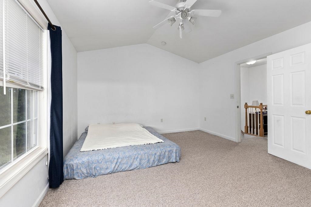 2911 DIAMOND SPRING LN