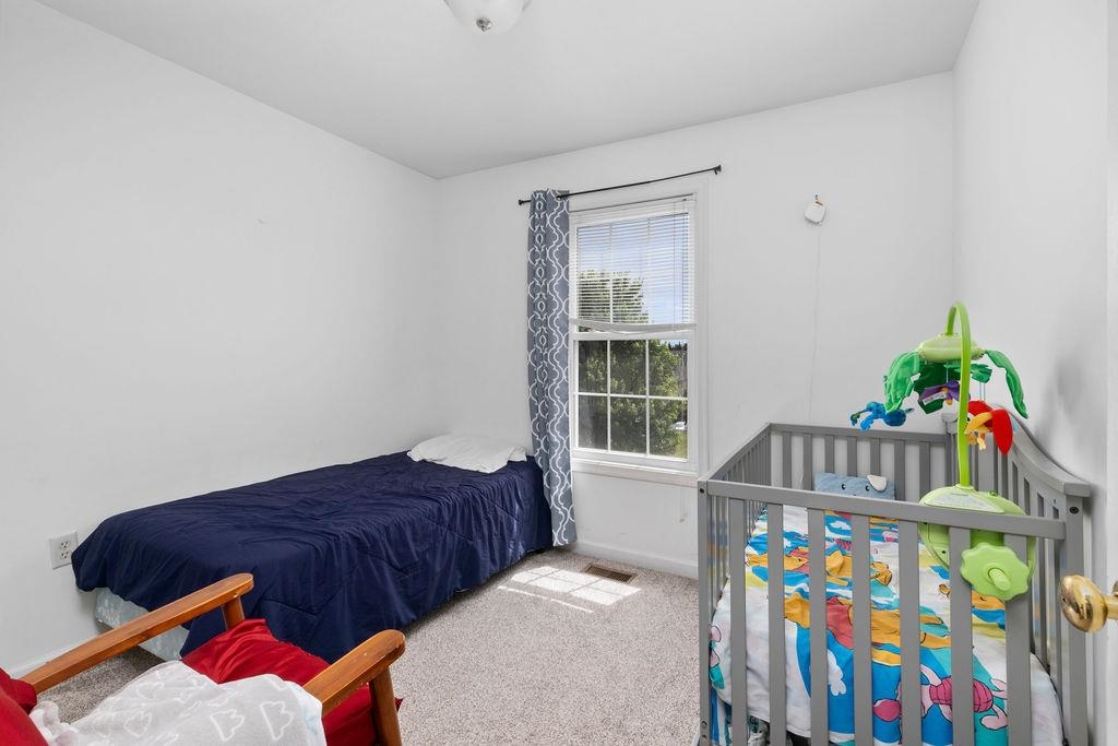 2911 DIAMOND SPRING LN