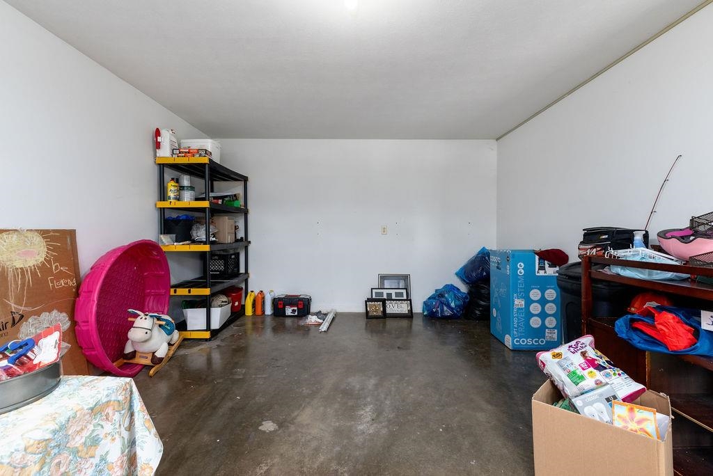 2911 DIAMOND SPRING LN