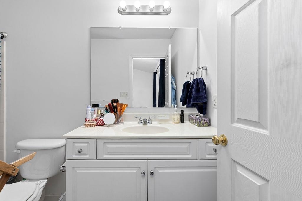 2911 DIAMOND SPRING LN