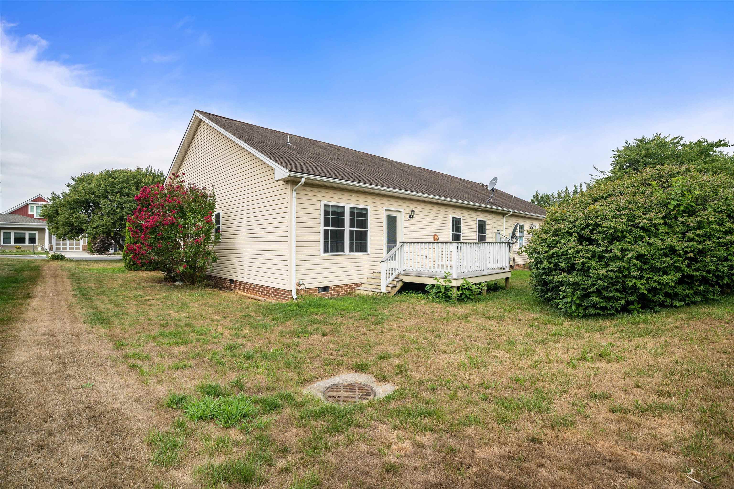 2576 GREENPORT DR