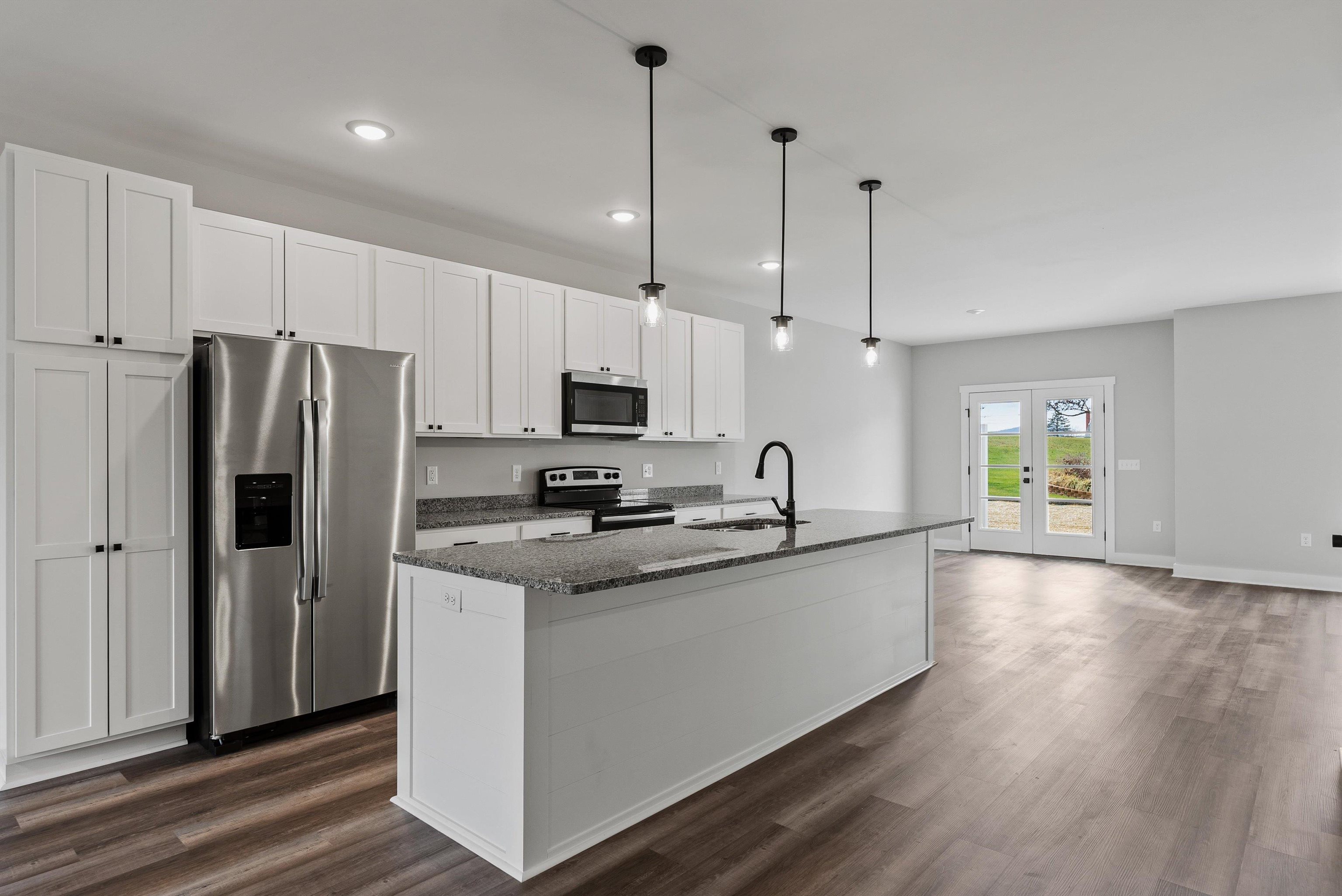 13 PRAIRIE CT
