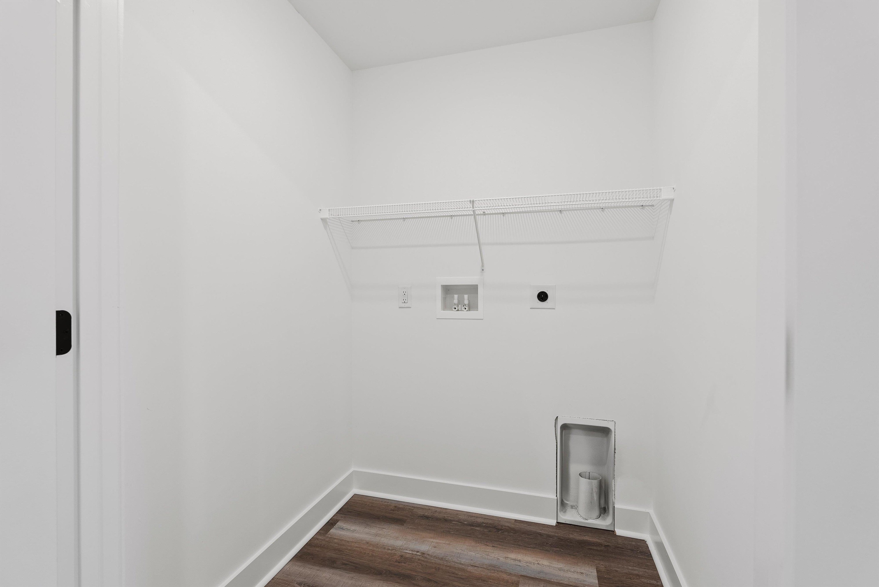 13 PRAIRIE CT