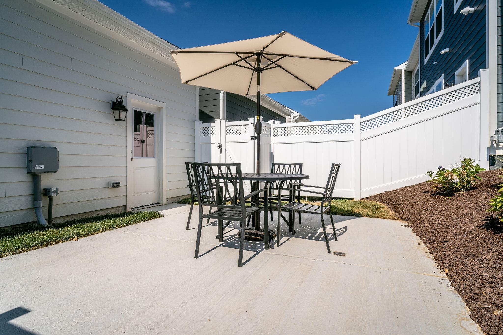 3246 CHARLESTON BLVD Unit: 20F