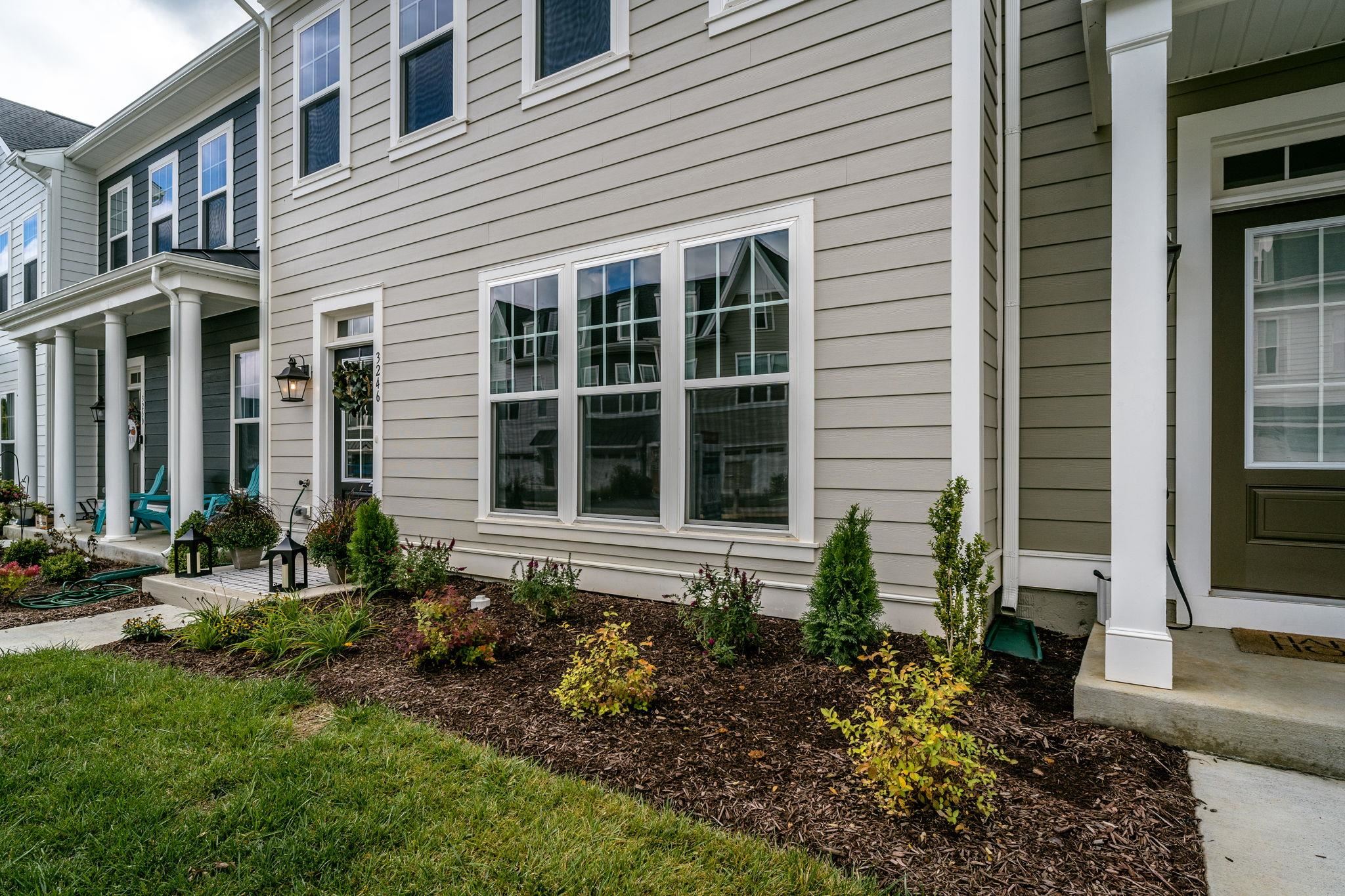 3246 CHARLESTON BLVD Unit: 20F