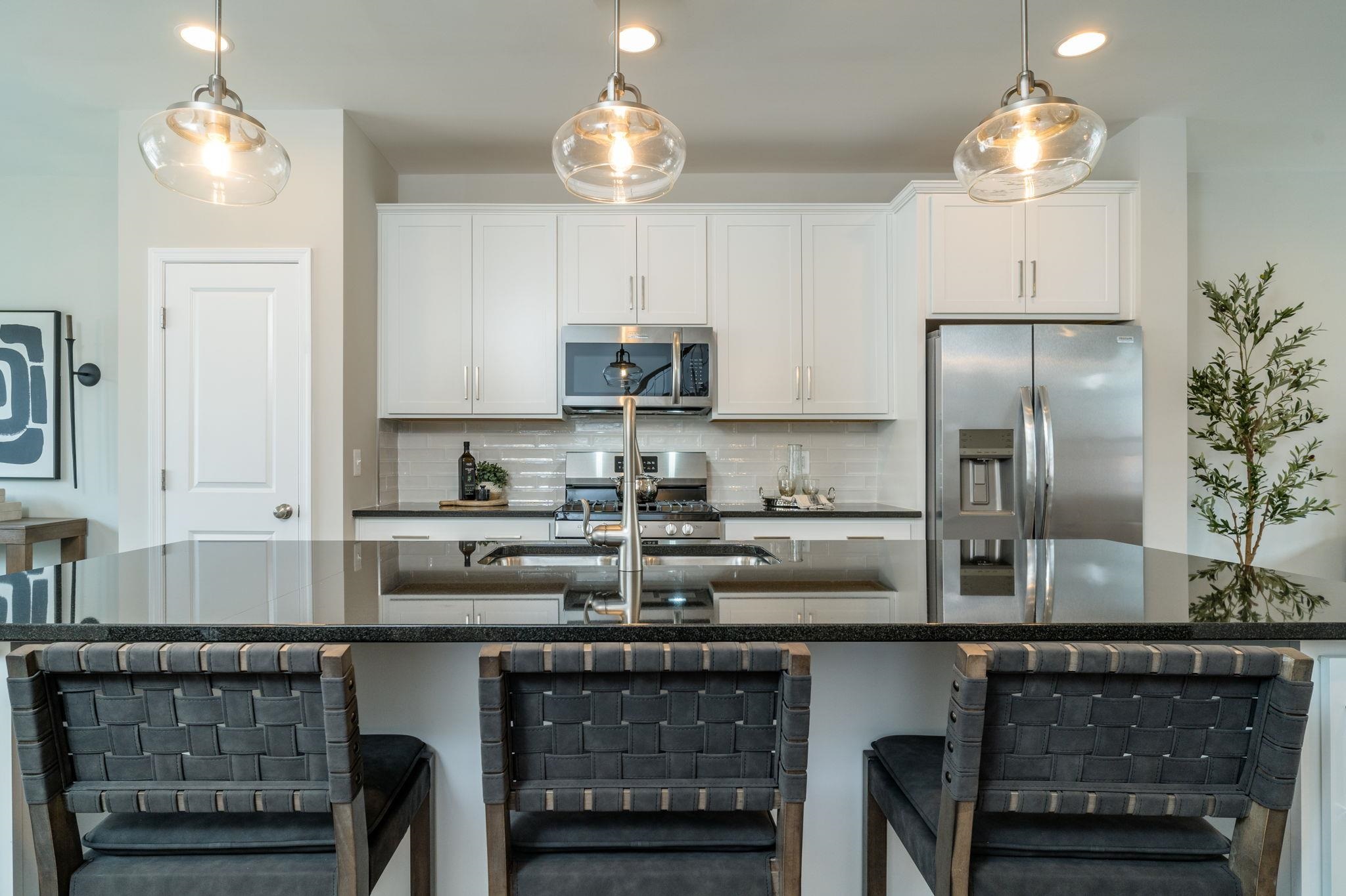 3246 CHARLESTON BLVD Unit: 20F