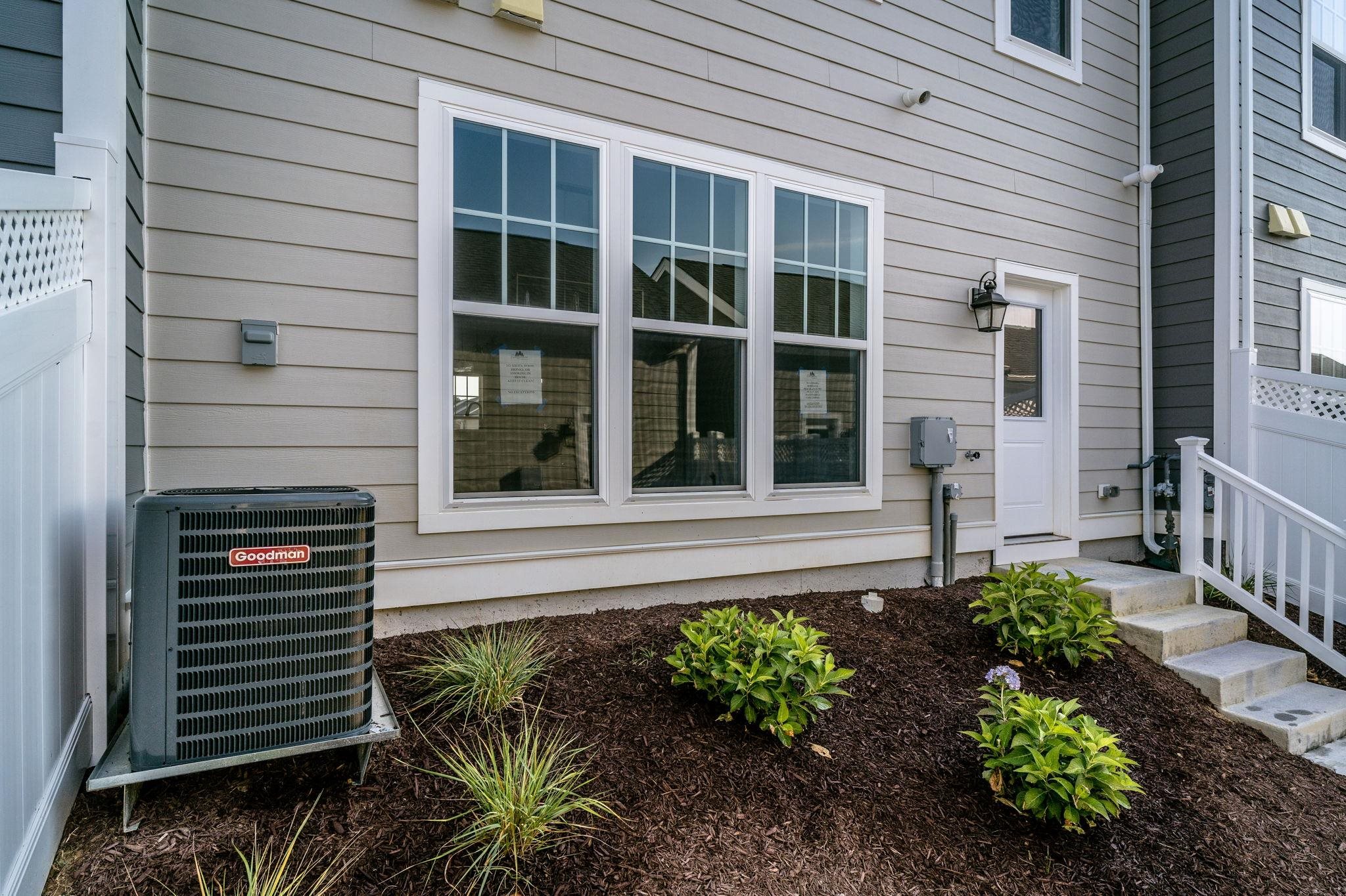 3246 CHARLESTON BLVD Unit: 20F