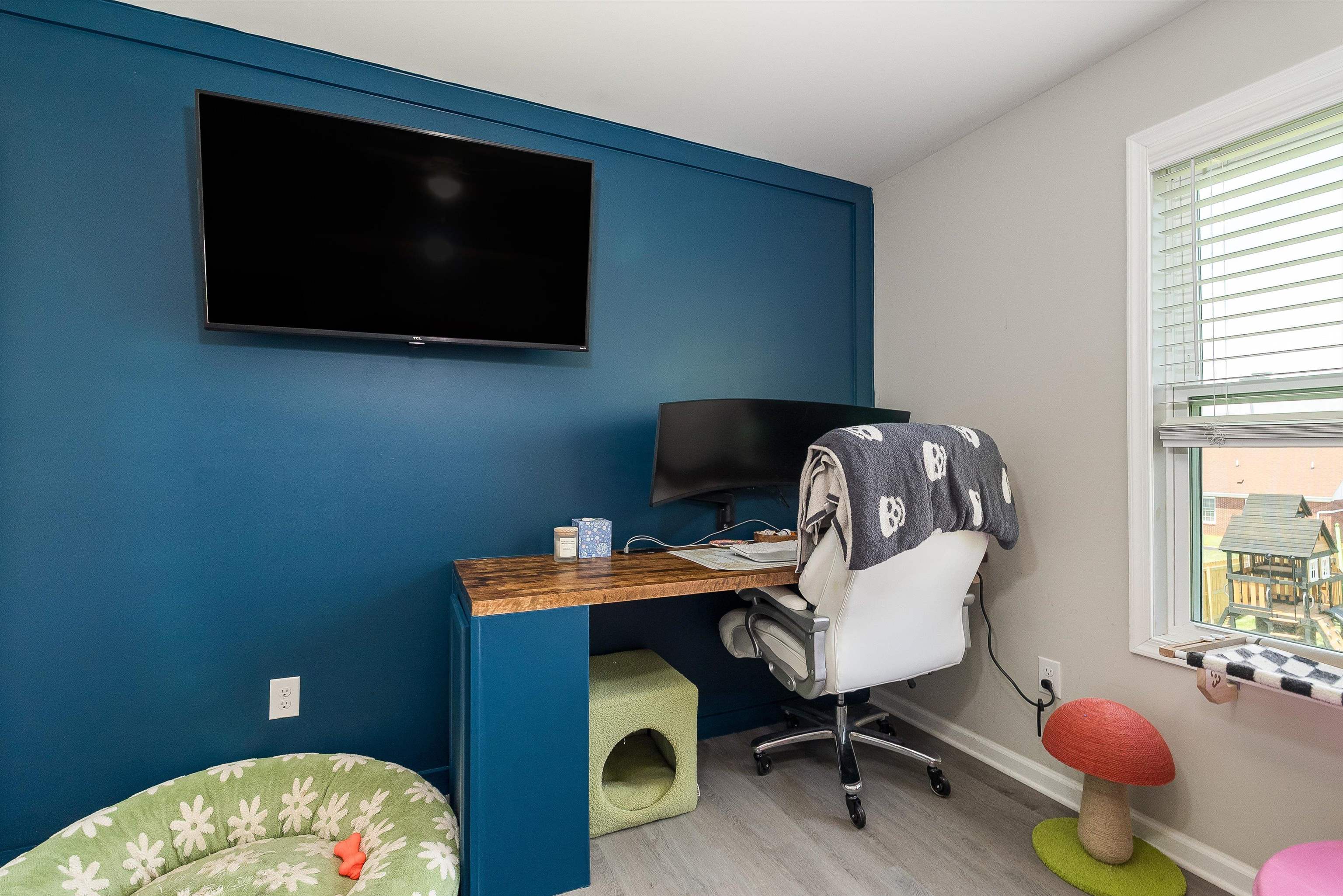 16715 E PROSPECT AVE