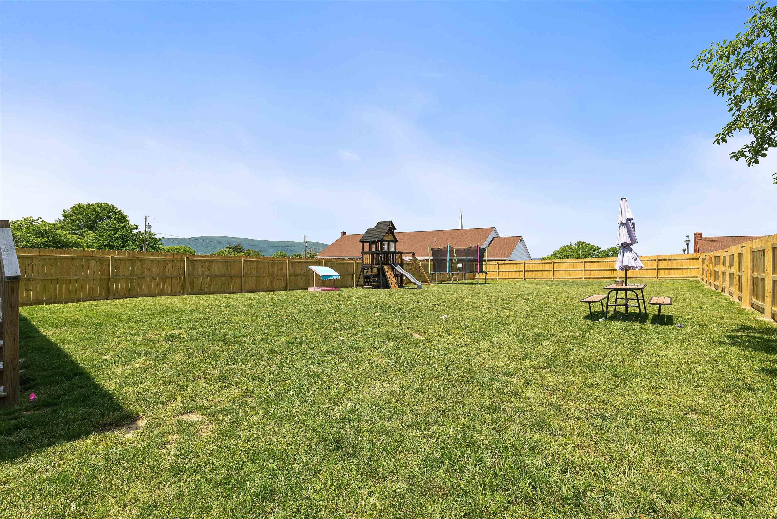 16715 E PROSPECT AVE