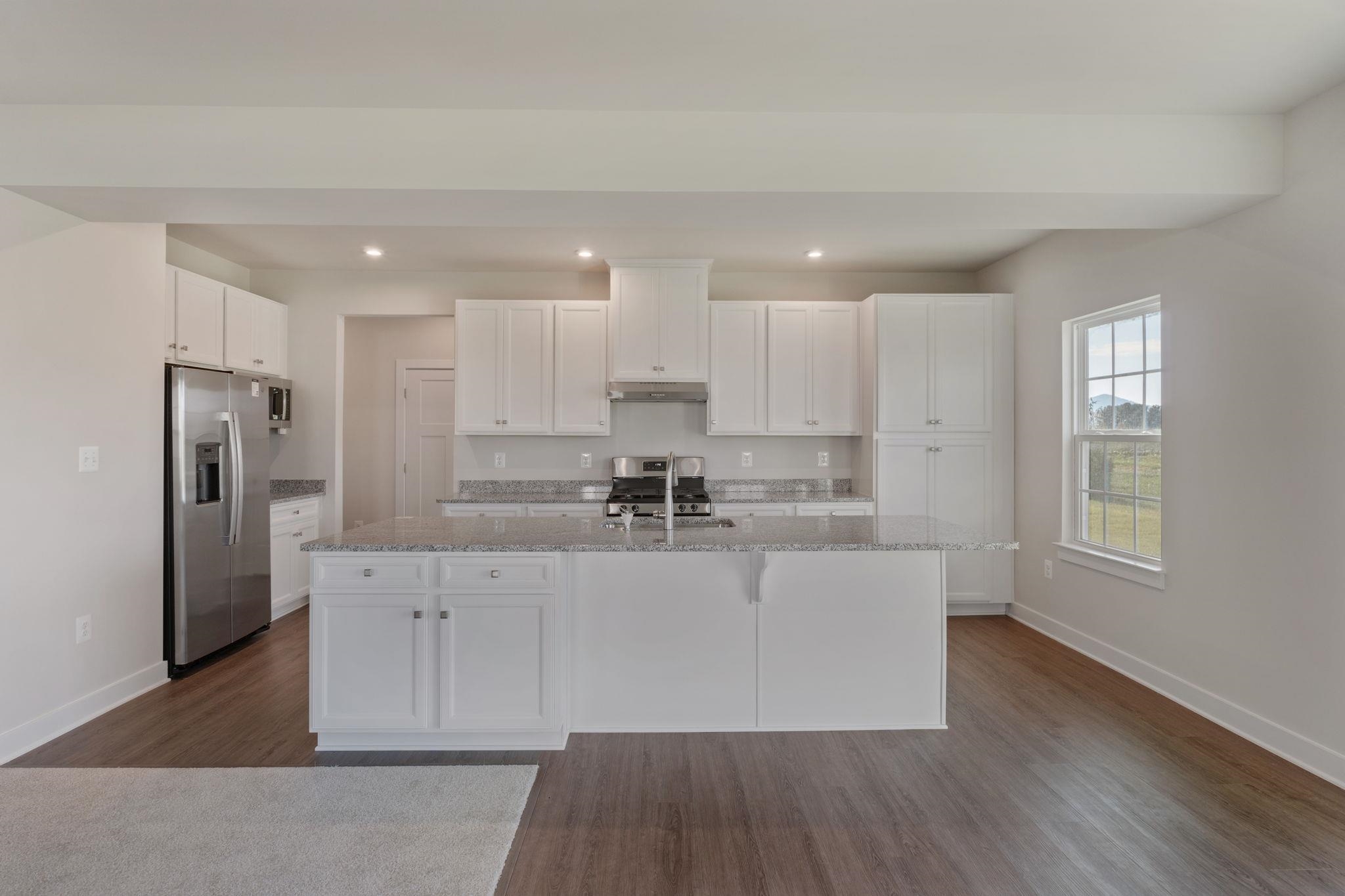 10696 WHISPERING PINE LN