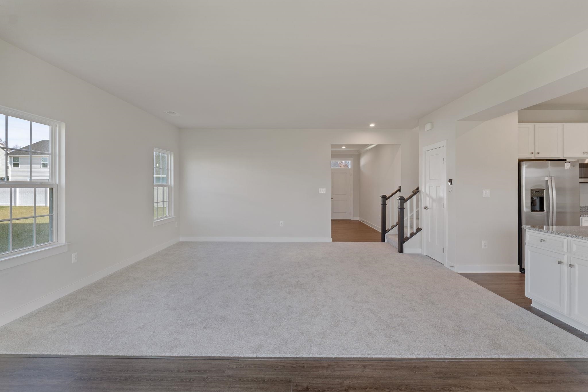 10696 WHISPERING PINE LN