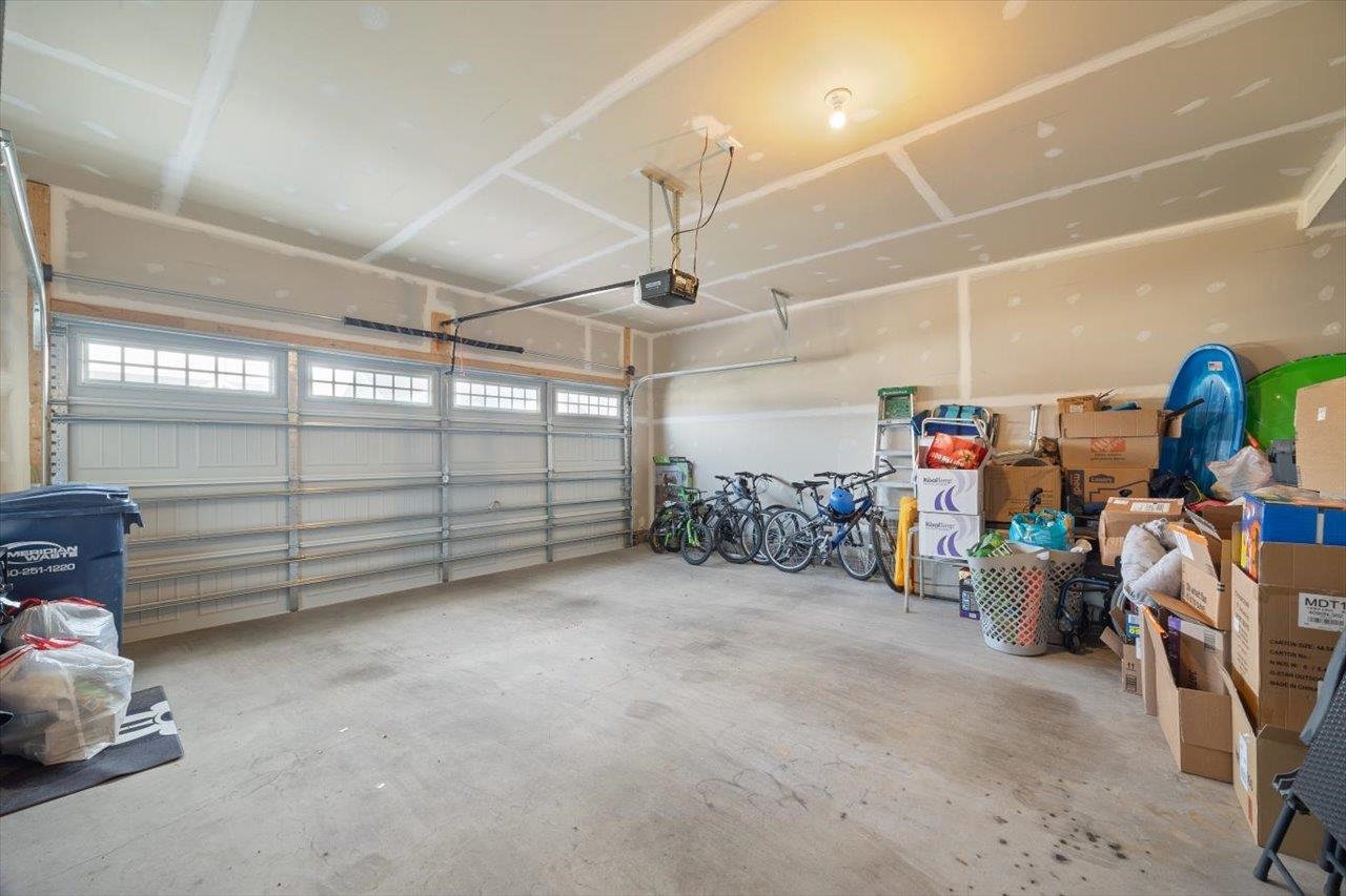 3720 MAYFIELD RD