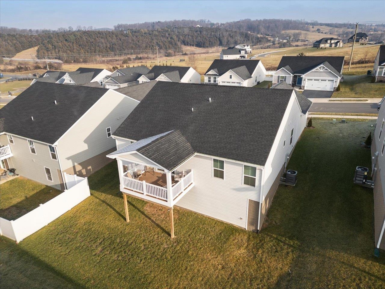 3720 MAYFIELD RD
