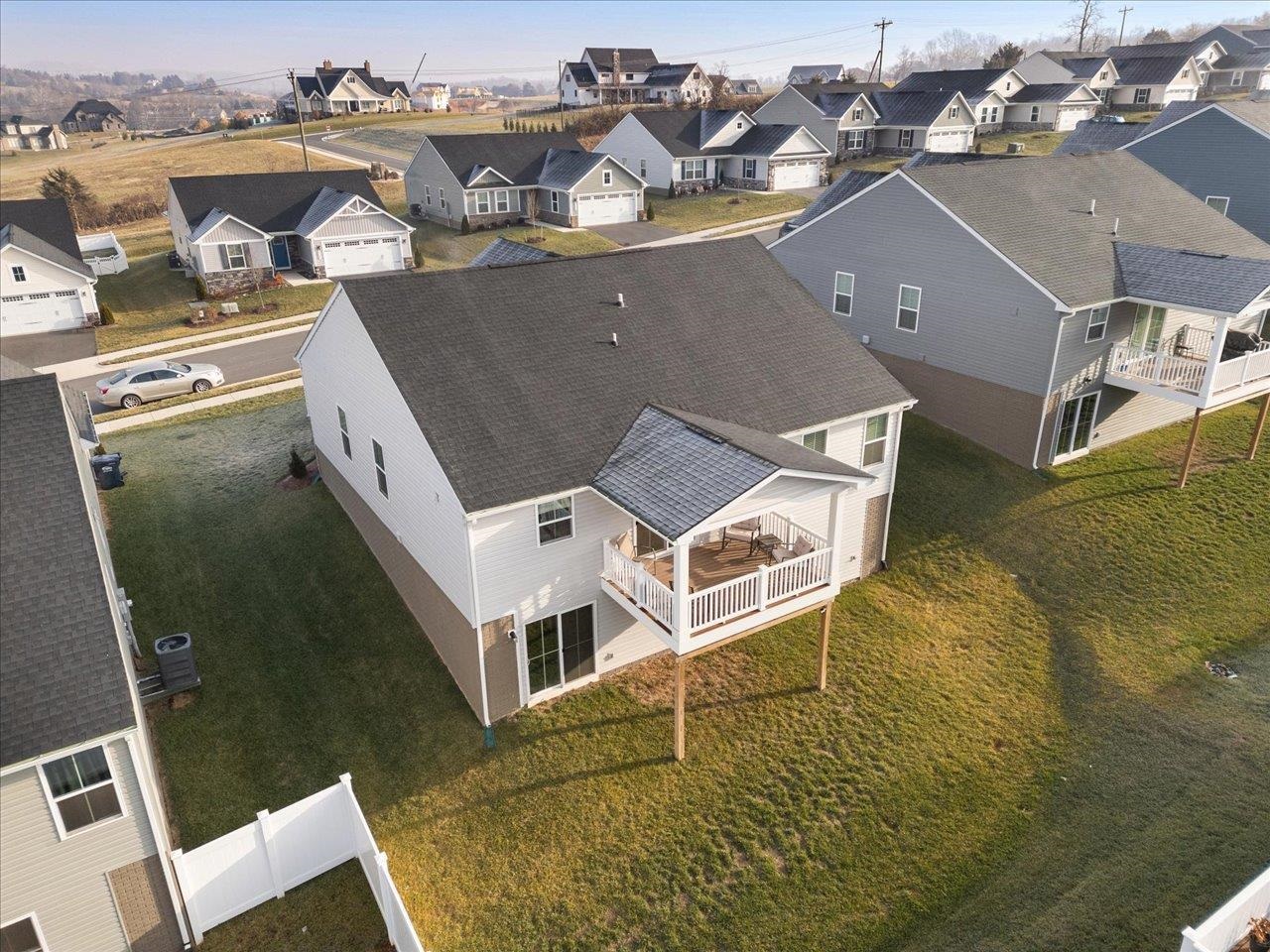 3720 MAYFIELD RD