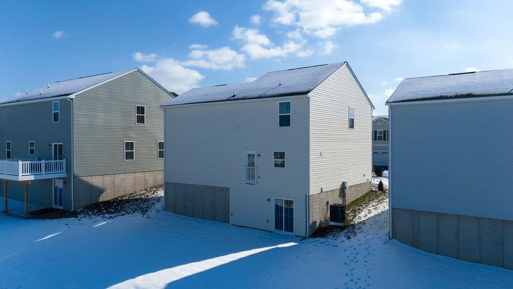 2020 SHOESHINE AVE