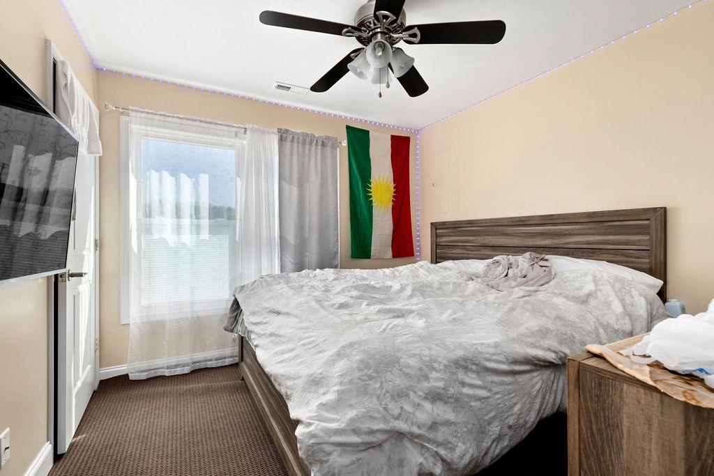 276 DYLAN CIR