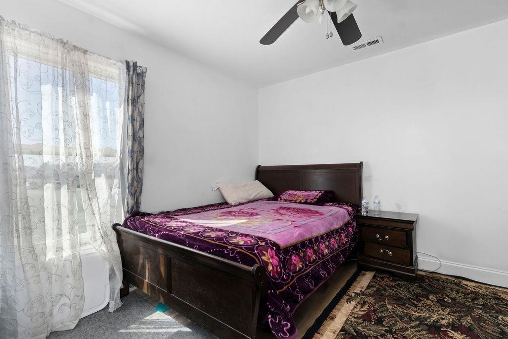 276 DYLAN CIR