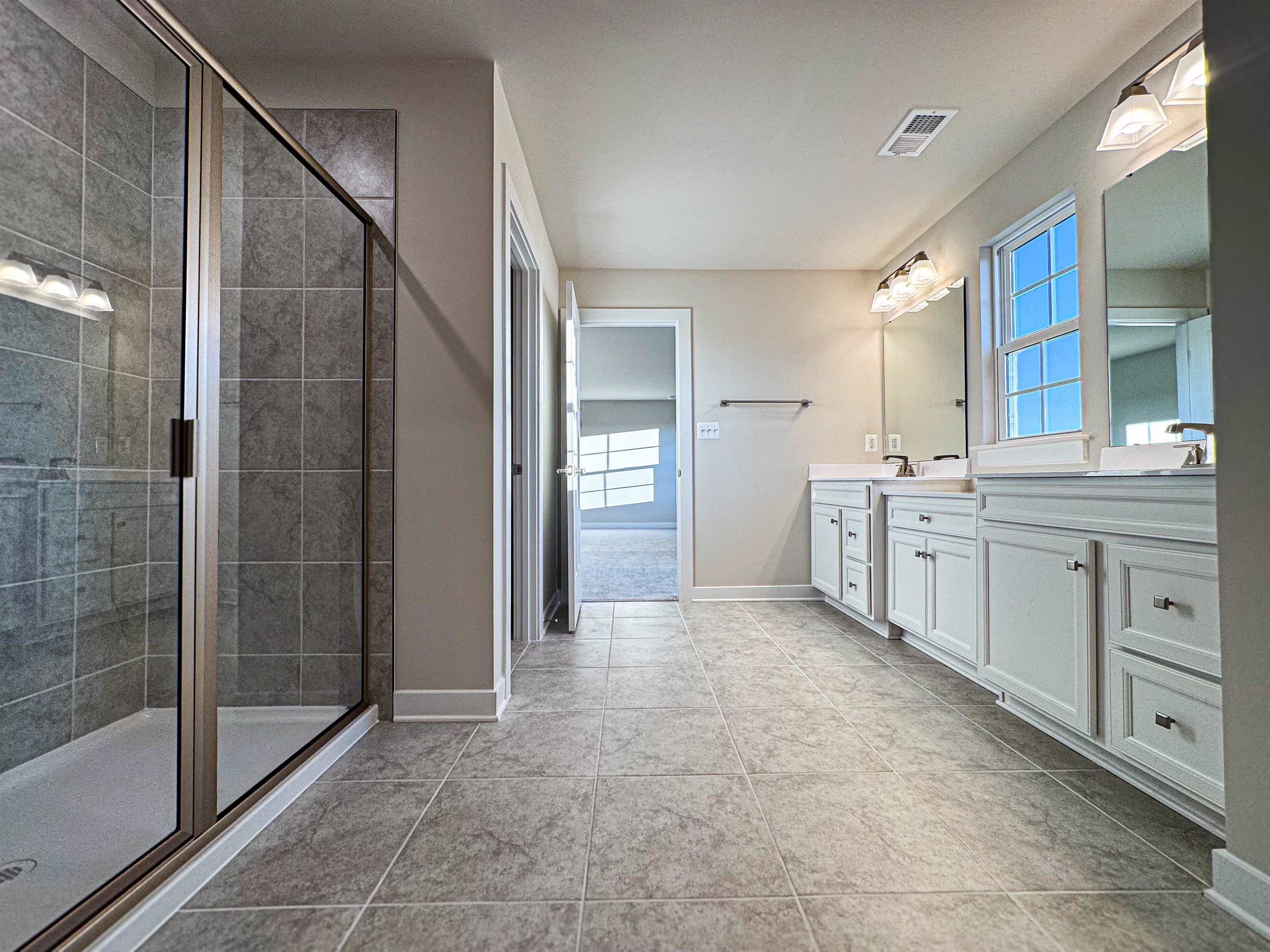 10696 WHISPERING PINE LN