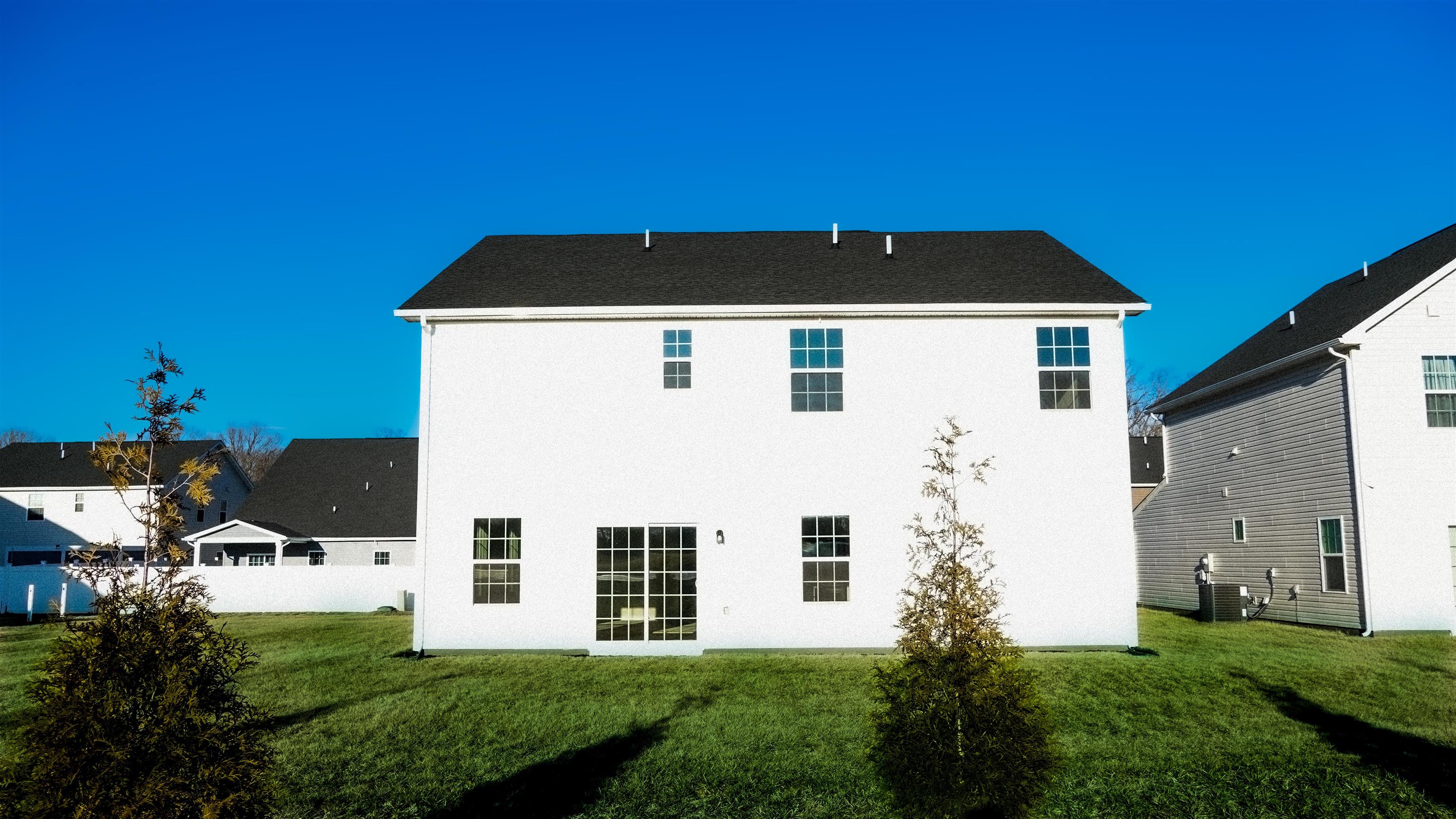 10696 WHISPERING PINE LN