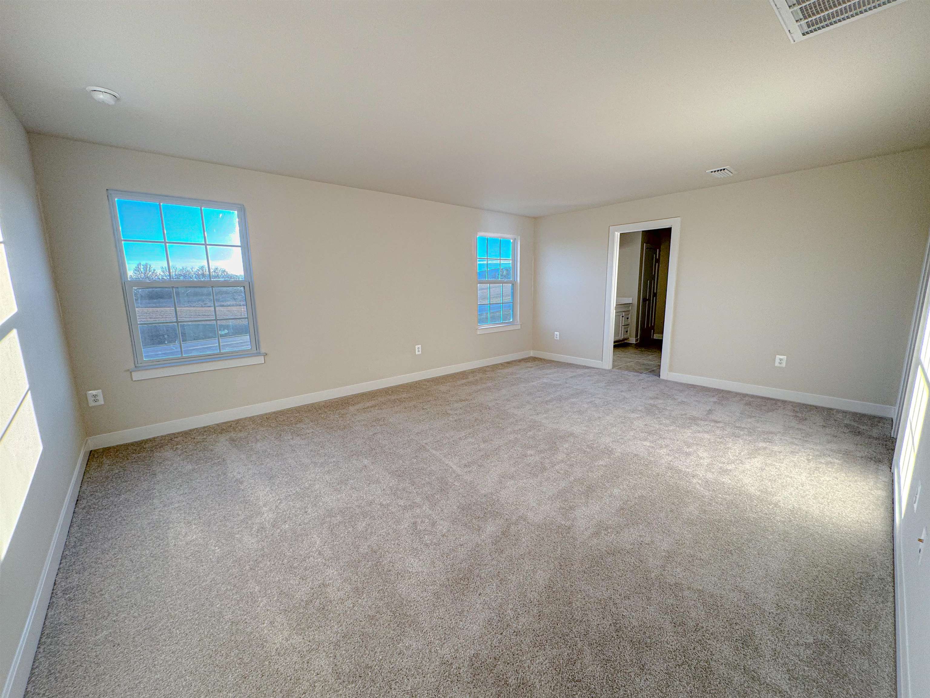 10696 WHISPERING PINE LN