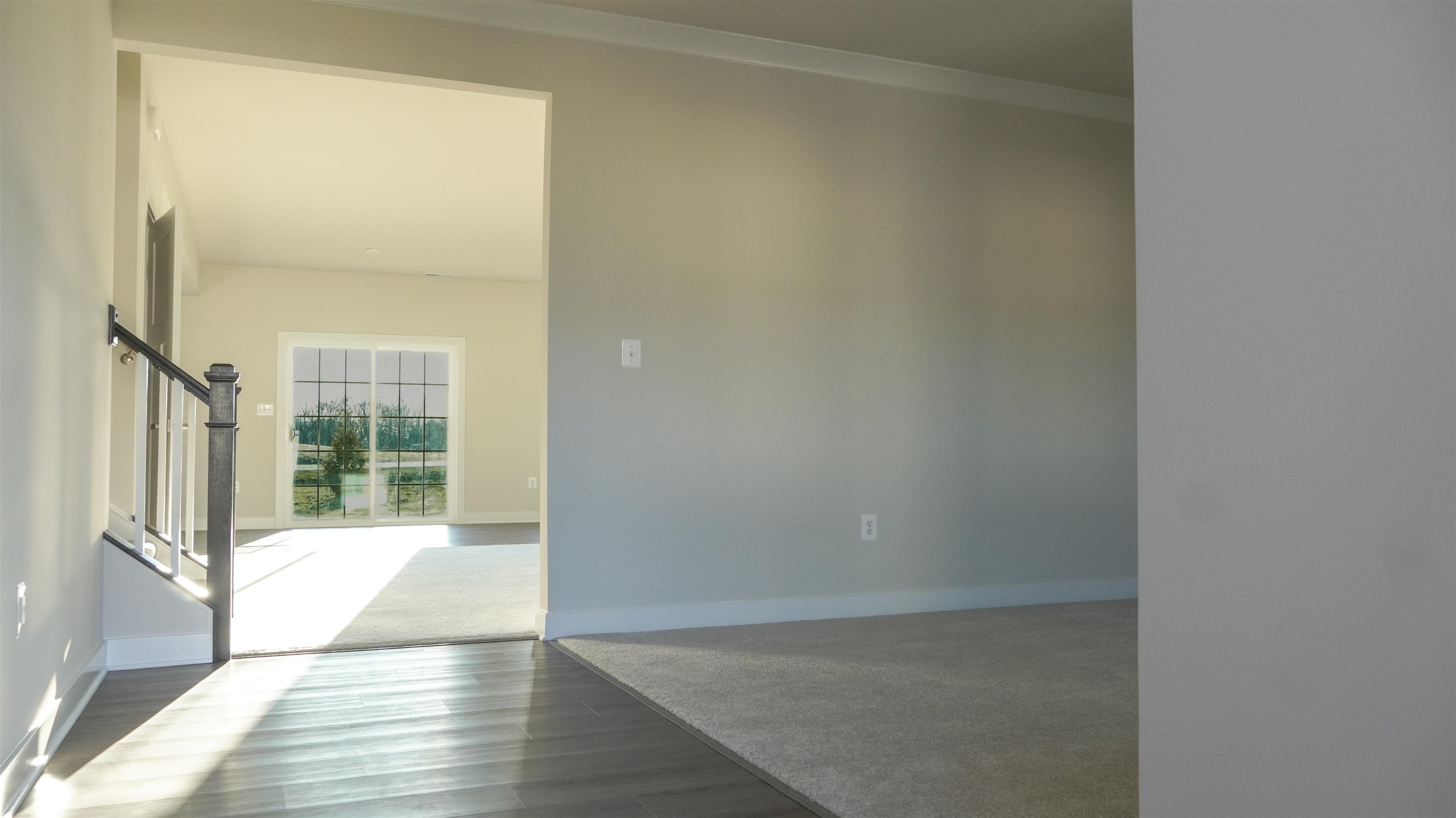 10696 WHISPERING PINE LN