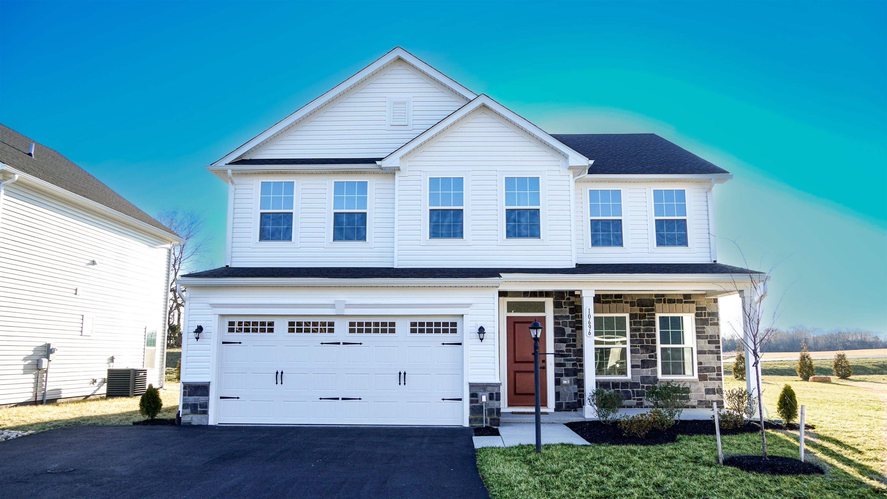 10696 WHISPERING PINE LN