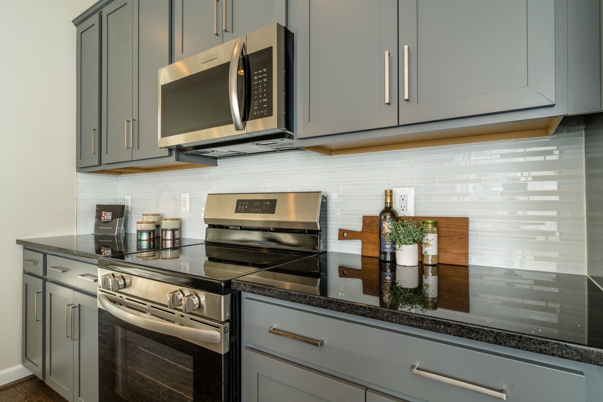 3495 MONTEREY DR Unit: 34E