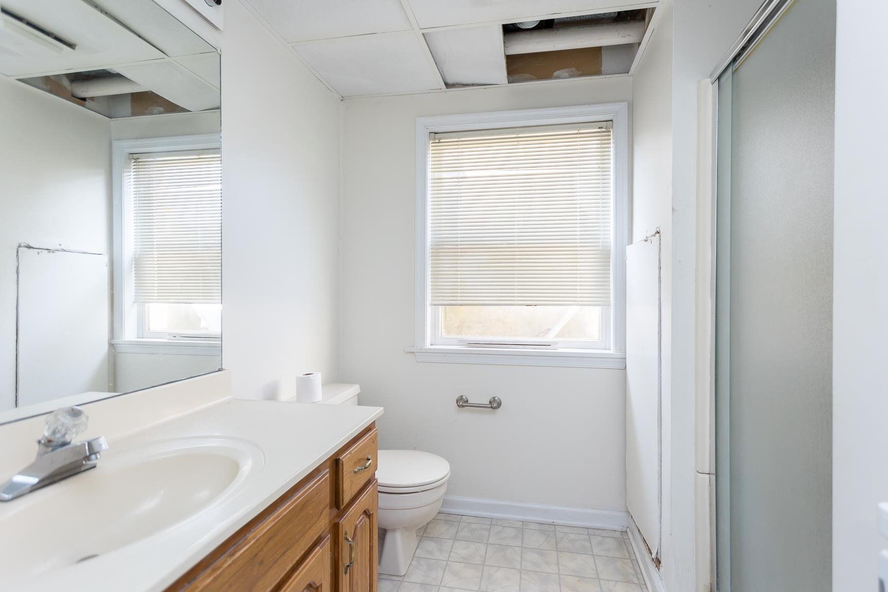 302 S DOGWOOD DR Unit: c