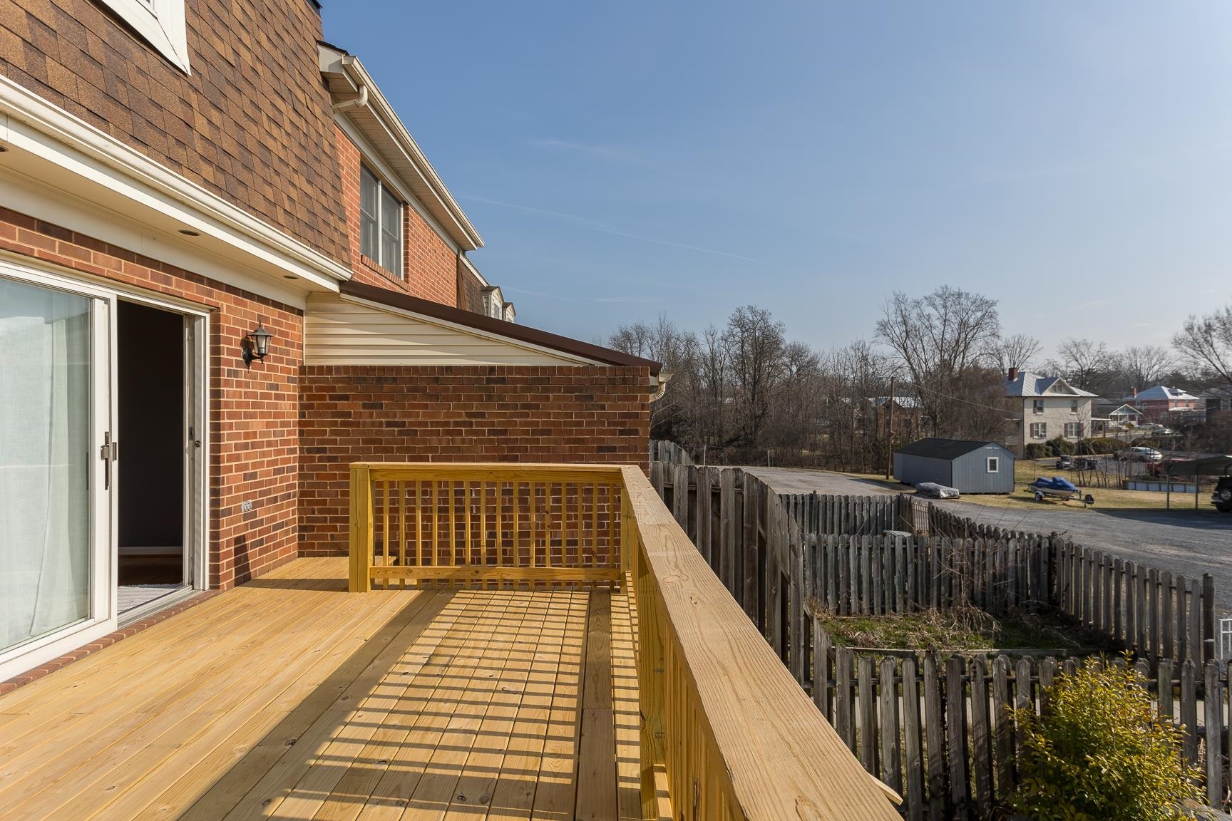 302 S DOGWOOD DR Unit: c