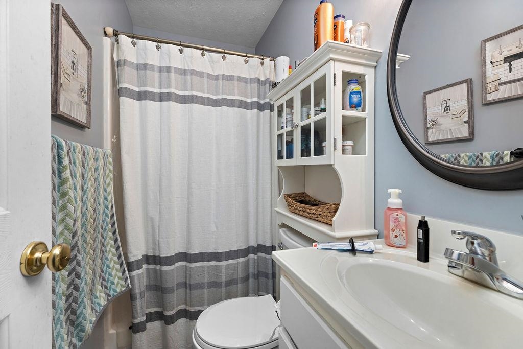 1294 VICTORIAN VILLAGE DR