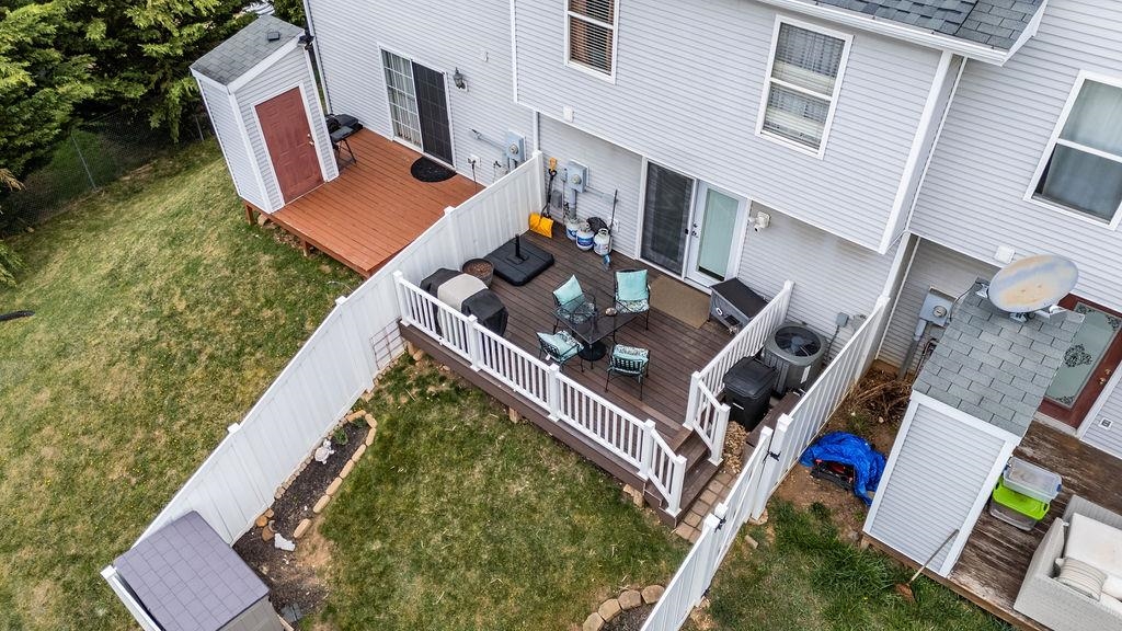 1294 VICTORIAN VILLAGE DR