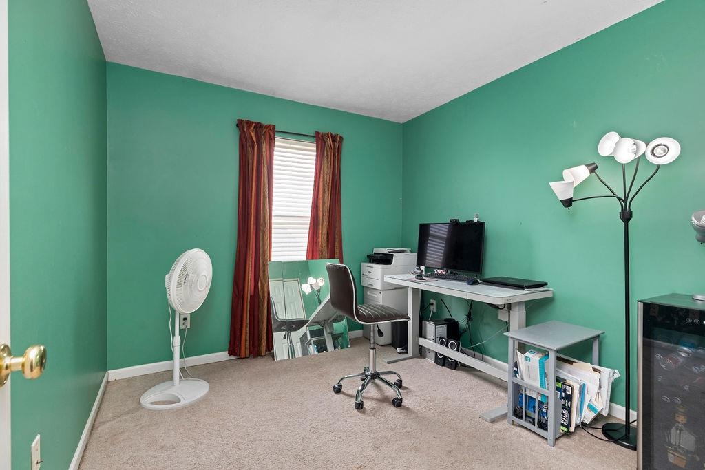 1294 VICTORIAN VILLAGE DR