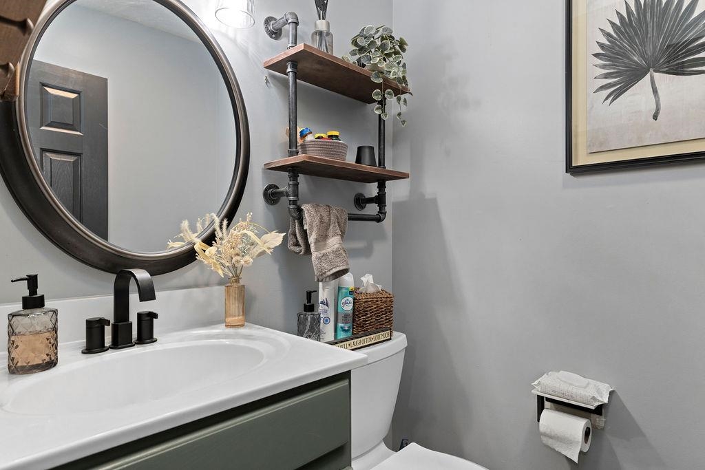 1294 VICTORIAN VILLAGE DR